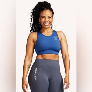 Peloton Pace High Neck sport Bra